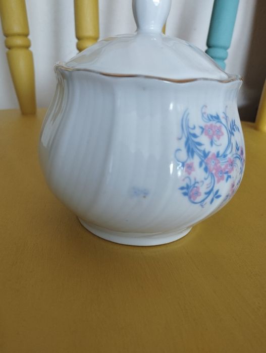 Захарница на Изида