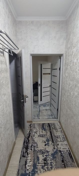 Здаю в Аренду квартиру Чиланзар 19. 2комнат Разделка 1этаж