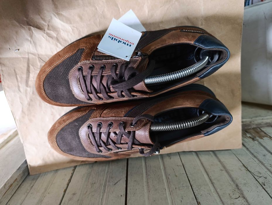 ''Mobils by Mephisto Brayan''оригинални сникърси 43 номер