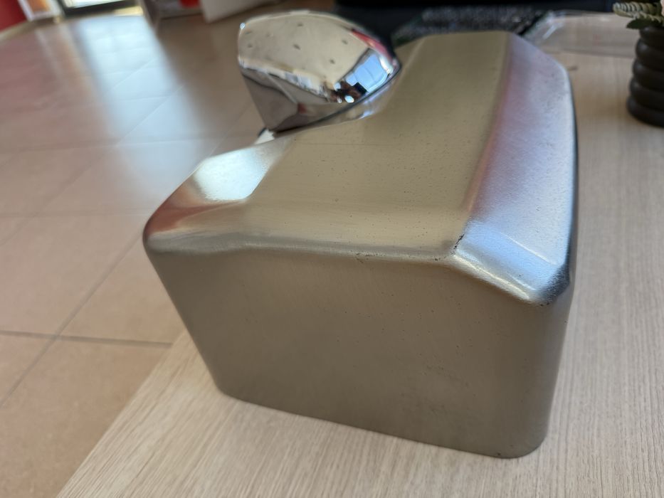 Нов стоманен сешоар Торнадо с външни забележки