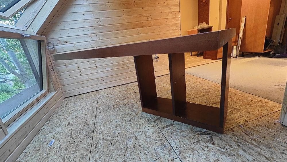 Маса и столове, масив