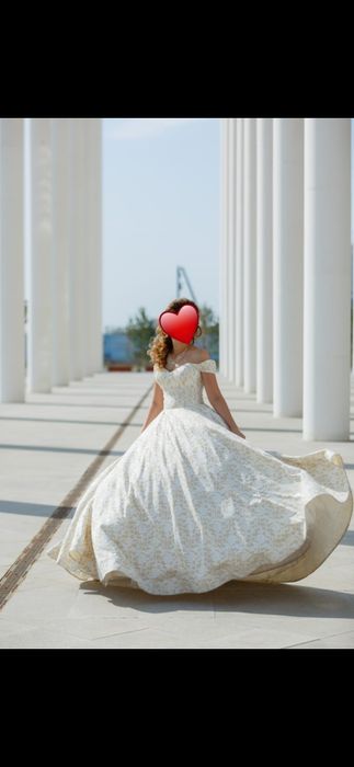 Продам свадебное платье