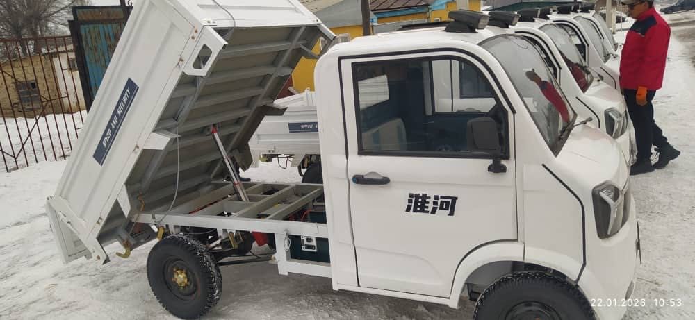 Мотороллер Муравей с кабиной 81