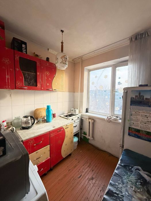 Продаю 1 комн на 7 микр