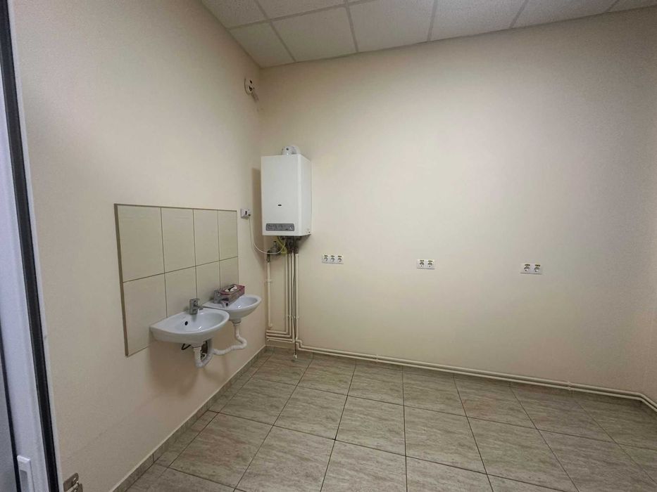 Oportunitate: Închiriez spațiu comercial, zonă centrală Tălmaciu.