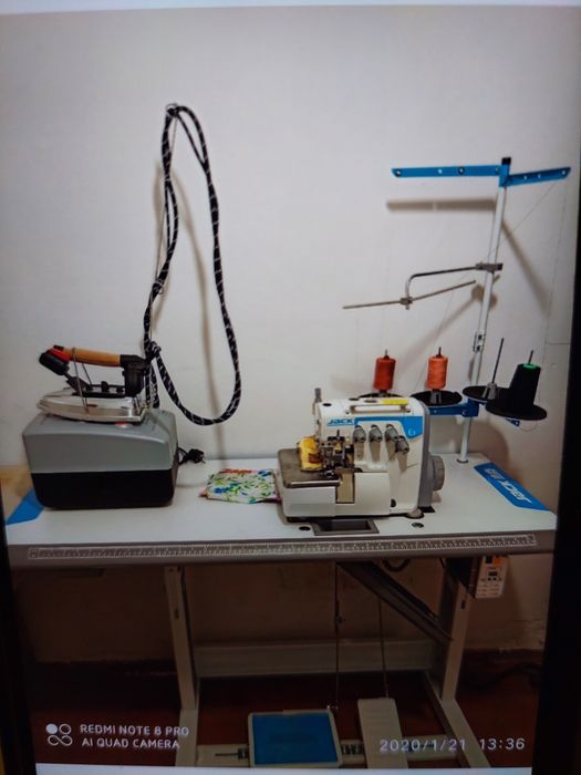 Оверлок 4 ничный машинка Jack