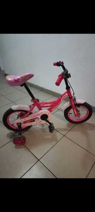 Bicicleta copii fete cu roti ajutatoare