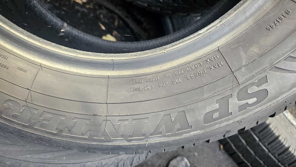 Anvelopa 225/60/17 DUNLOP iarna