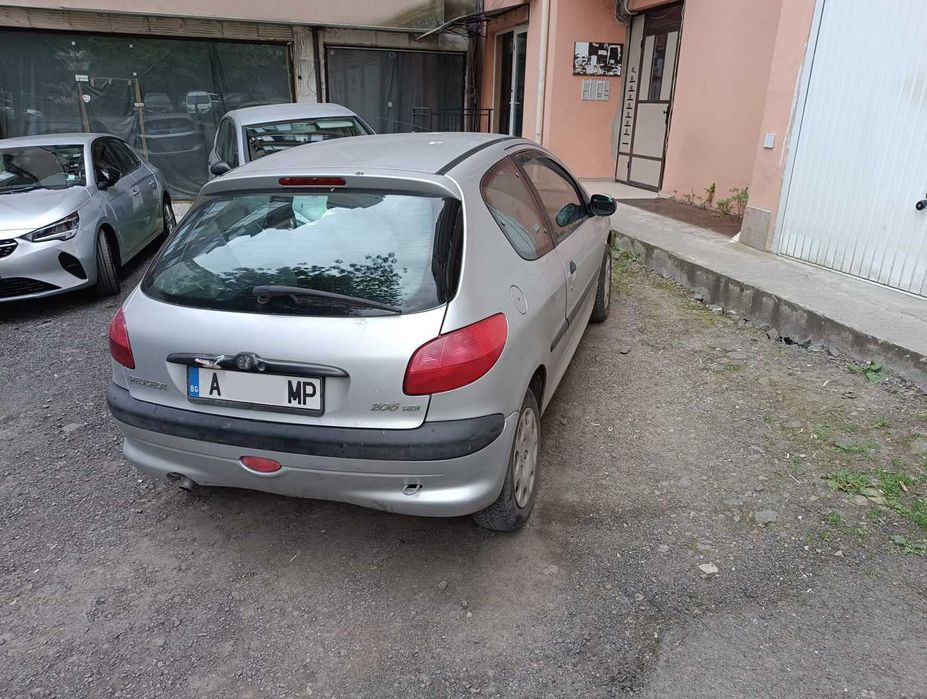 Продавам Peugeot 206 1.4 HDI Товарен (1+1)