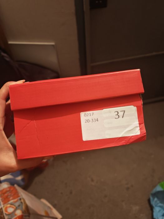 Дамски обувки 37 номер