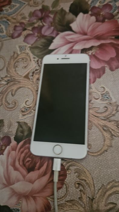 Iphone 7 ,funcțional