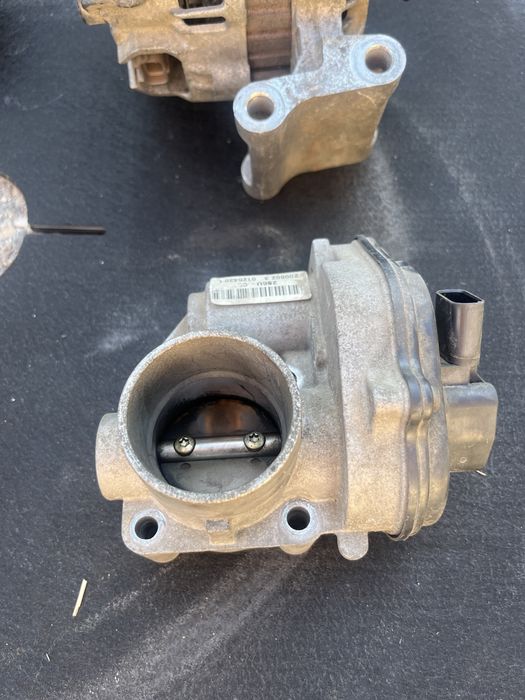 Clapeta Acceleratie Ford Fiesta MK5 2002