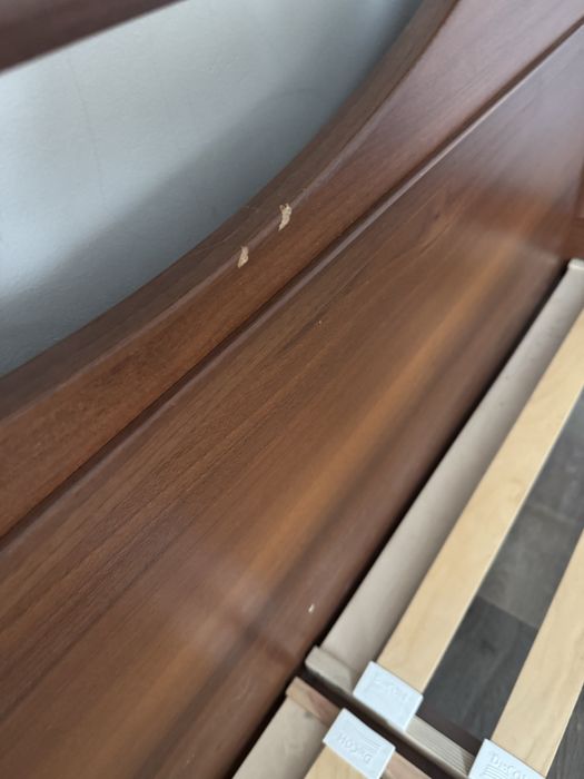 Двухспальная кровать