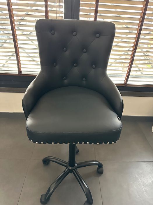 Висок стол на колелца Lyon с 24м гаранция и безплатна доставка до офис