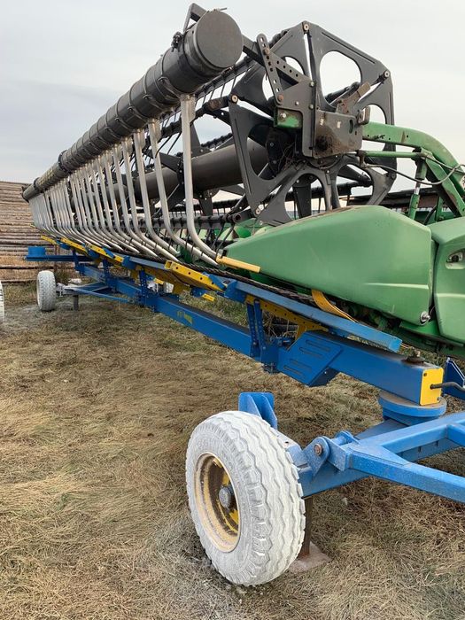 Жатка John Deere 635 HYDRA Flex