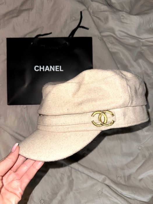 шапка зимна беж бежова с козирка капела каскет шанел chanel бежав топ