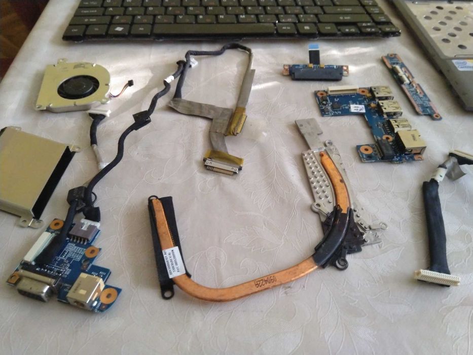 ACER ASPIRE 3810T за части