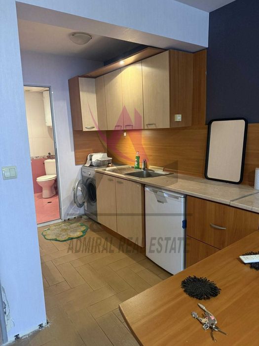 Дава се под наем Едностаен апартамент в Варна, Център - 40 кв.м за 357 € - Снимка #1