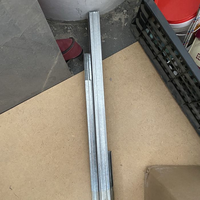 Отдам даром п образный профиль