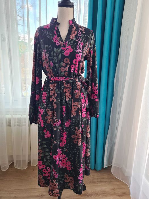 Rochie midi colorata