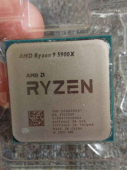 AMD Ryzen 9 5900X + MSI B550 Tomahawk