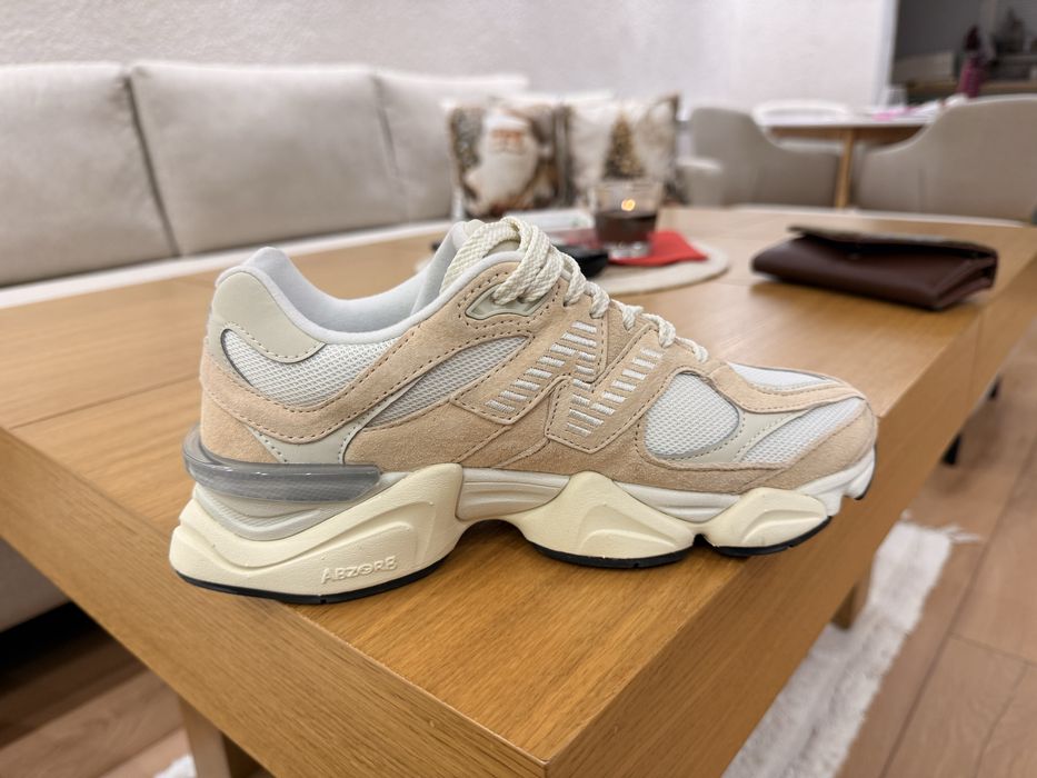 New Balance 9060 . Нови , оригинални маратонки номер 39 , стелка 24,5