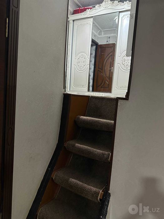 Srochna sotiladi Ko'kcha darvozadan 2.5 sotix tayyor hovli