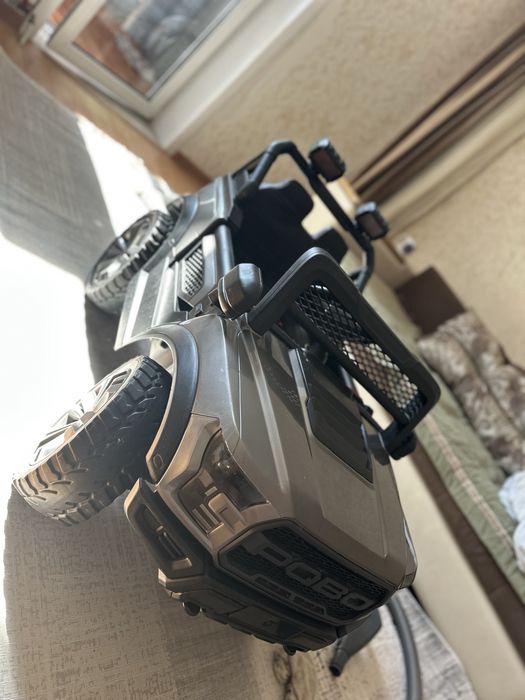 Электромобиль детский, машинка