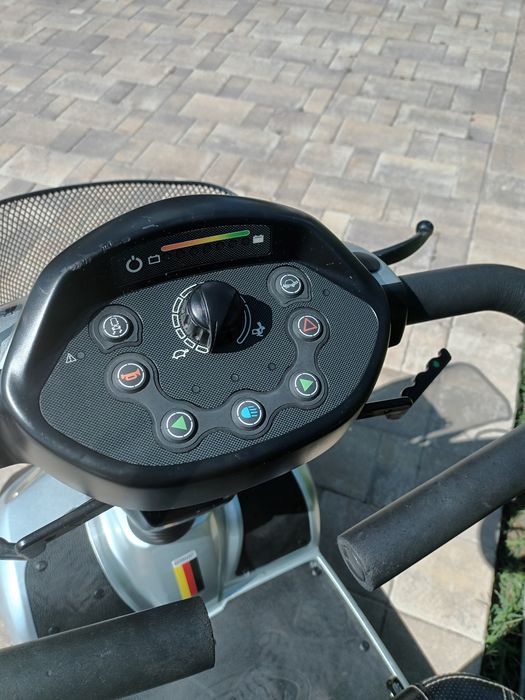 Scuter electric persoane cu dizabilități