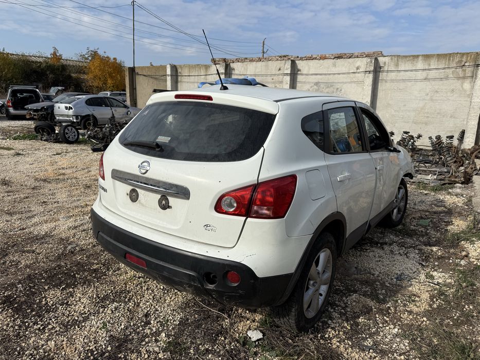 Nissan Qashqai 1.6 114 на части