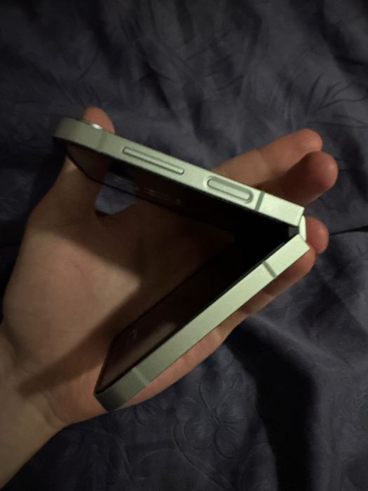 Z flip 6 / Флип 6