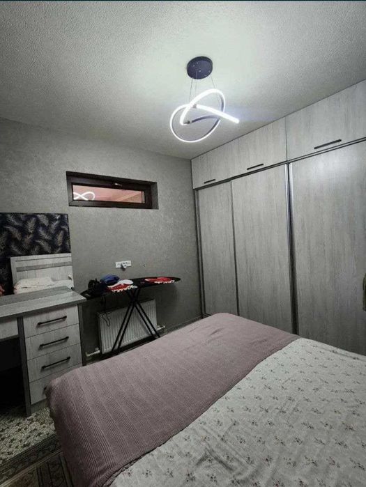 Uy sotiladi (tezkor), Продается дом (срочно)