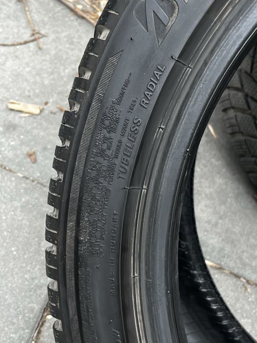 Bridgestone 295/35 R19 зимни