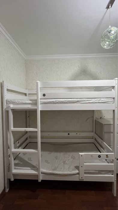 Кровать детская двухярусная
