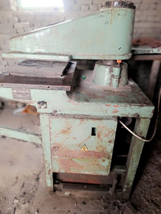 СТАНОК прес сотилади.