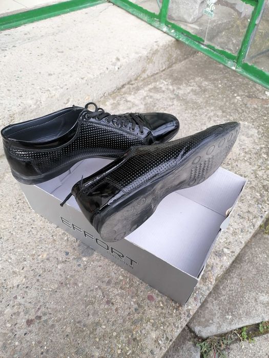 Мъжки обувки.Носени много малко.