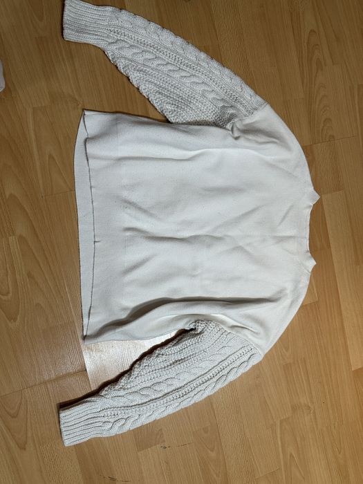 Отдам вещи бесплатно потому что не ношу