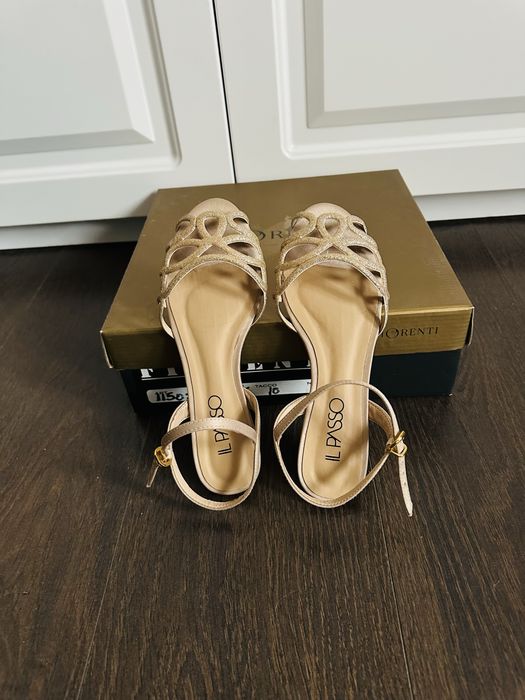 Sandale din piele , Il Passo , numarul 35 , ca si noi