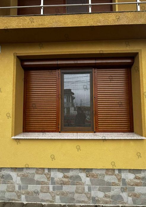 Ремонт и автоматизация на щори и гаражни врати