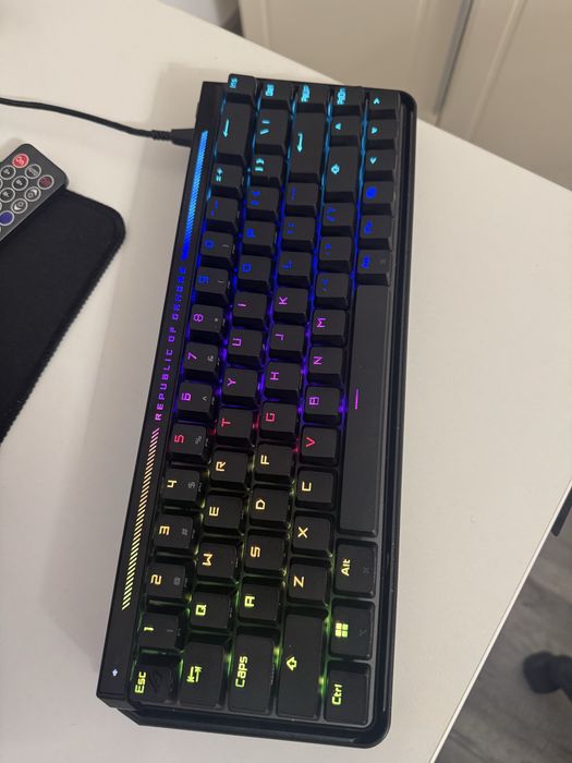 Tastatura Asus Rog Falchion Ace HFX