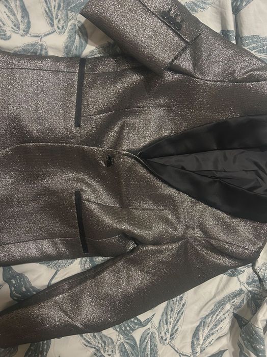 Детско /за момче/ смокинг сако за завършване на детска градина и  за ф