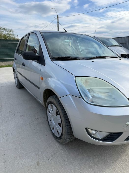 FORD Fiesta 2002 — imagine 3