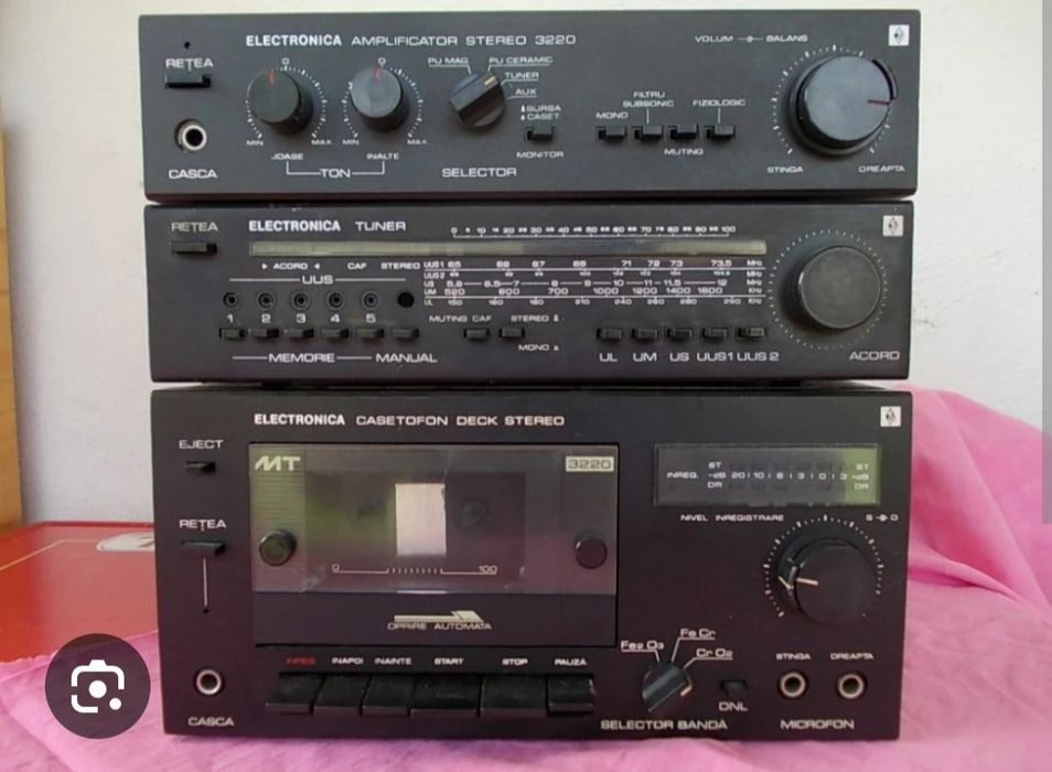 Deck Electronica 3220