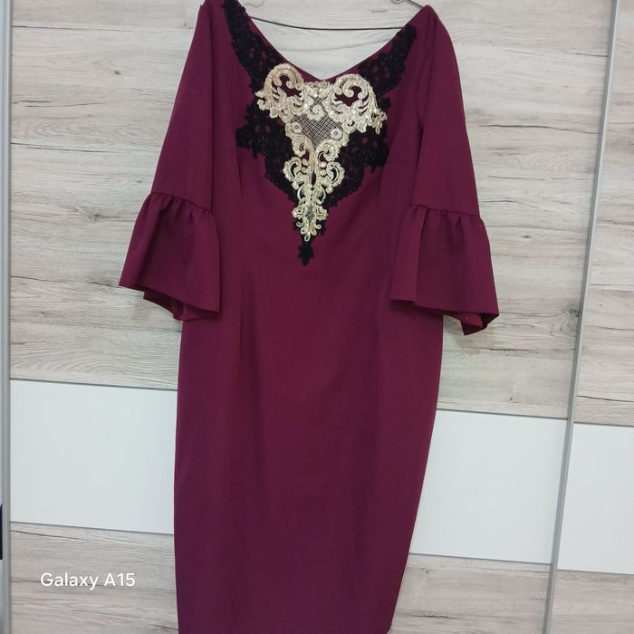 Rochie de ocazie cu broderie