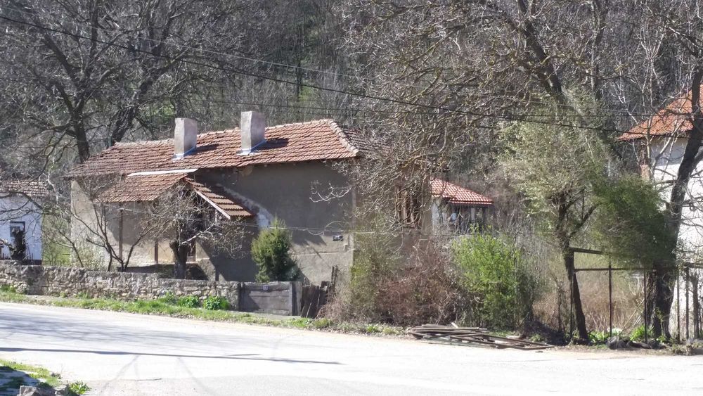 Продава се Къща в Брезник - 124 кв.м за 402 €/кв.м - Снимка #3