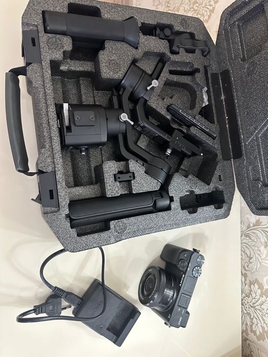 Ronin SC  Sony a 6400