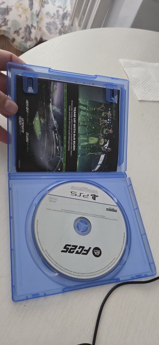 Продам диск fifa 25