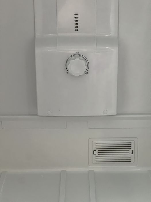 Продам холодильник Hotpoint-Ariston