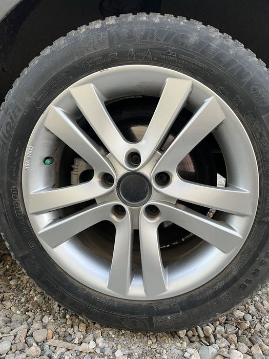 Vând jante+cauciucuri M/S 205/55/16 5x112