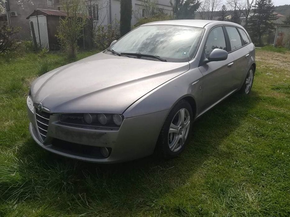 Алфа 159 2,4 200к.с. Само на части